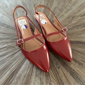 DV DOLCE VITA Red Pointed Toe Red Sling Back Flats